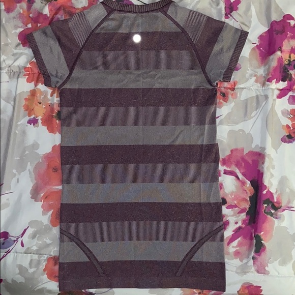 Lululemon run swiftly stripped shirt - Picture 2 of 5